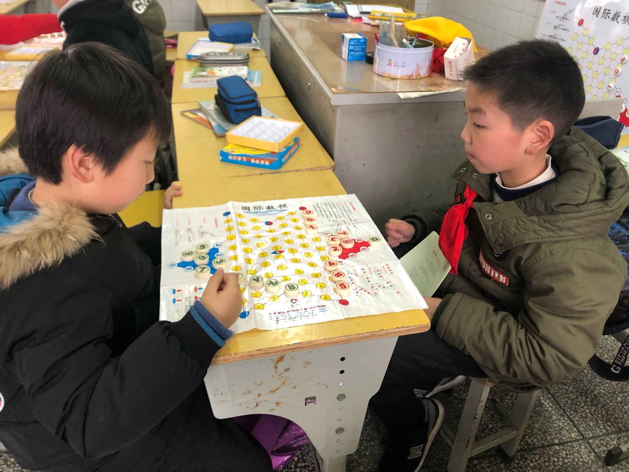 玩斗兽棋_斗兽棋游戏规则_斗兽棋游戏