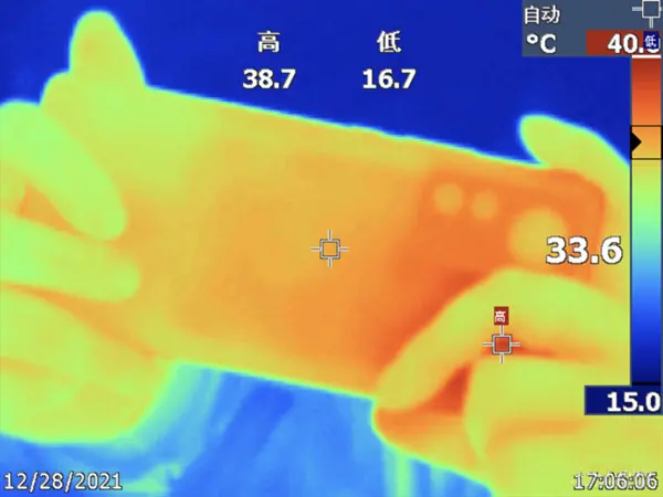 手机玩游戏卡用什么软件_手机玩游戏用什么卡_用手机玩游戏卡吗怎么回事