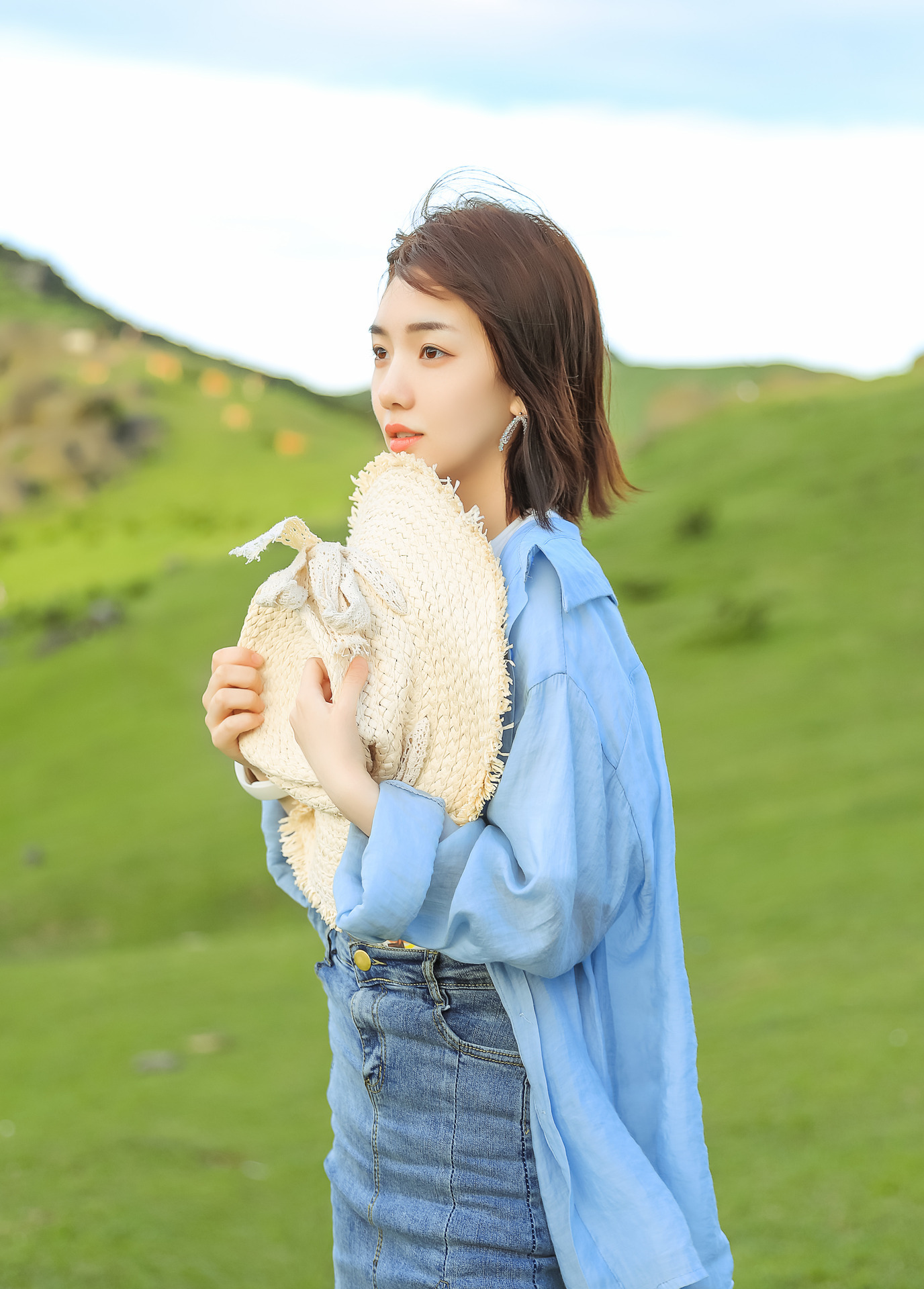 哭着打游戏表情包_玩了很想哭的手机游戏名_关于哭的游戏名字