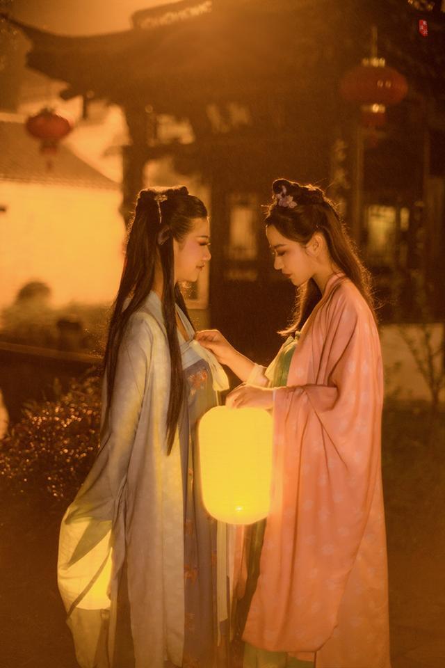 壁纸女生手机游戏图片_壁纸游戏女角色_游戏女生壁纸手机