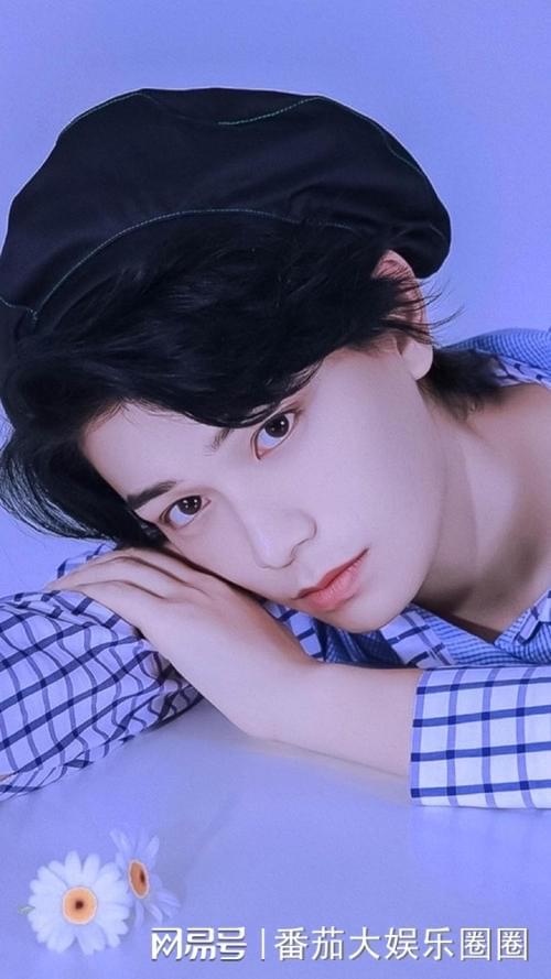 江湖笑傲歌曲朱大胖子_江湖笑傲歌曲主题曲_笑傲江湖1990