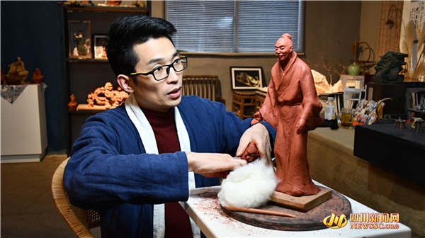 东北玩泥巴真正歌词_东北的泥巴好玩吗_东北玩泥巴