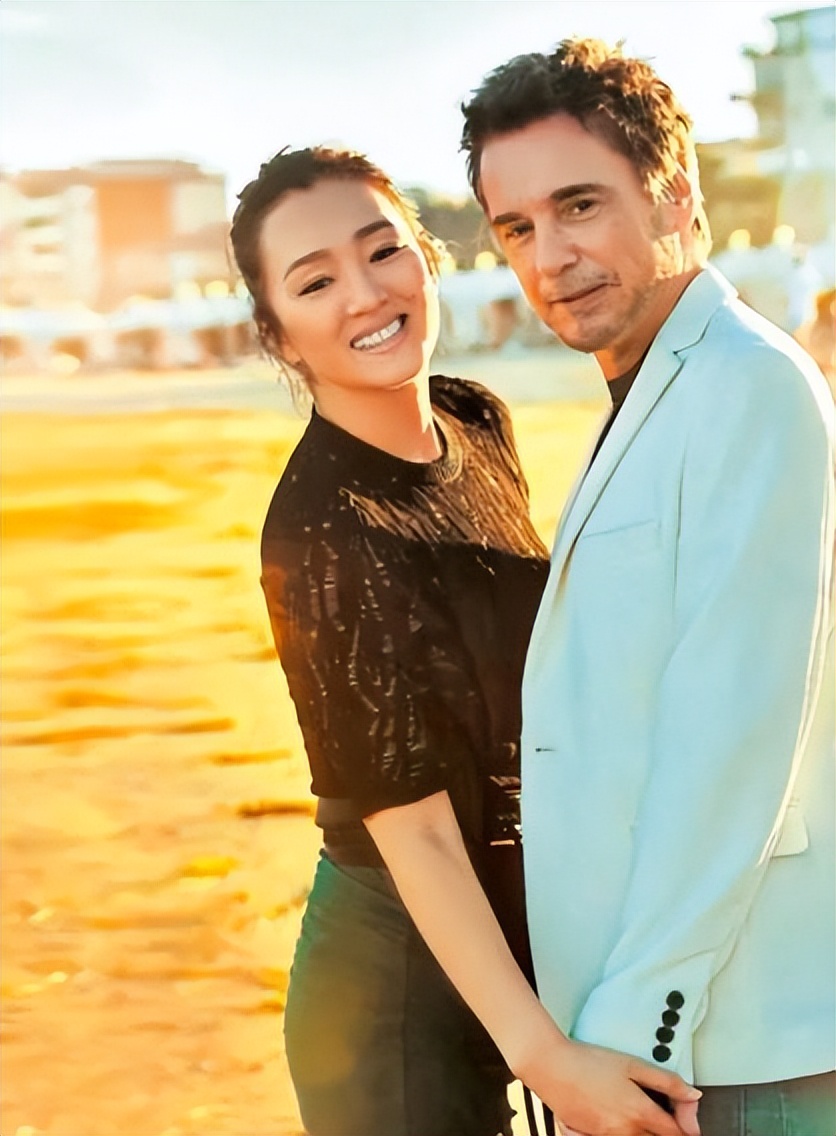 崔三娘_崔三娘眼罩怎么去掉_崔三娘捏脸