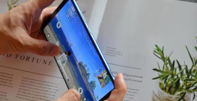 手机玩游戏卡用什么软件_手机游戏卡机处理方法_玩游戏就不卡的千元机手机