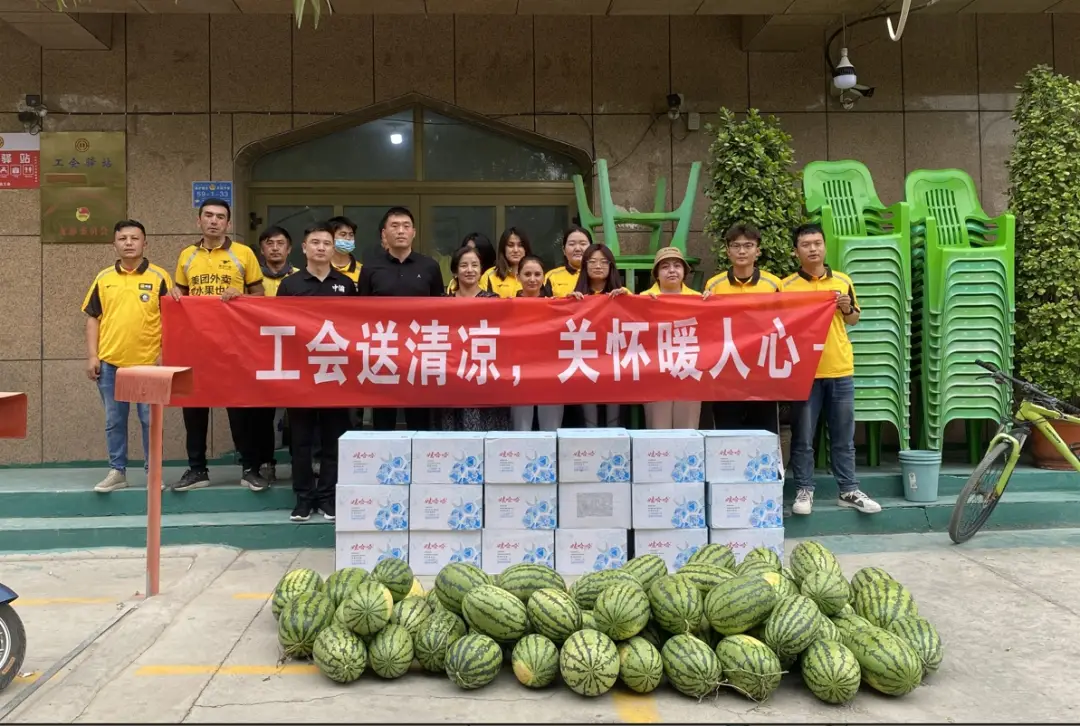 泡灵芝水有什么功效_灵梦泡水_灵梦为什么泡在水里