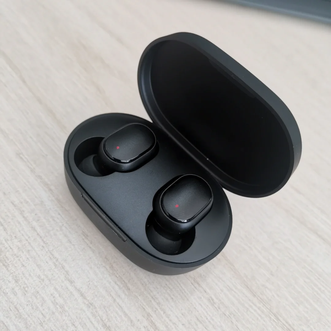 蓝牙耳机怎么换耳塞_airpods怎么换耳塞_airpodspro耳塞怎么换