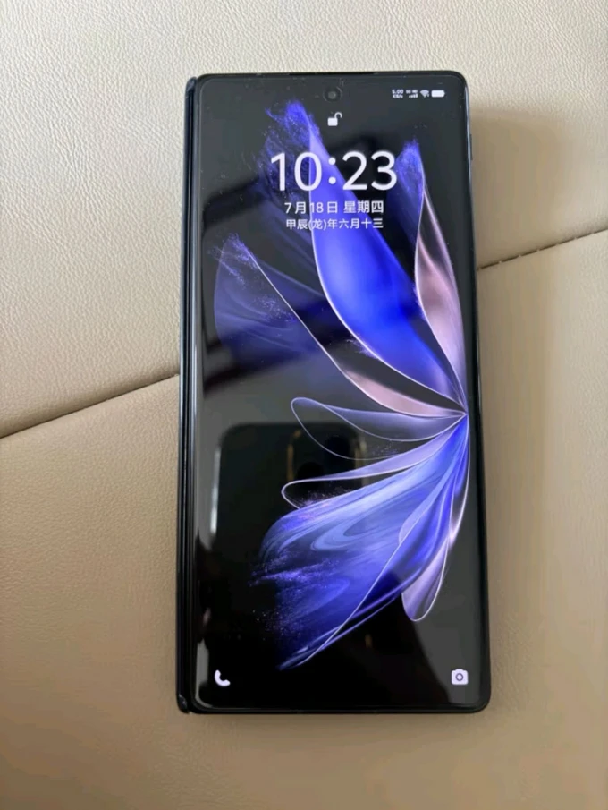 必备玩手机好游戏用什么软件_玩游戏必备手机哪个好用_必备的手机游戏