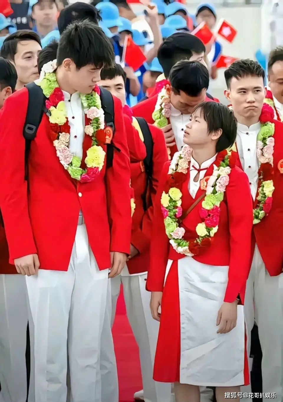 词语接龙游戏规则介绍_词语接龙字手机游戏怎么接_四字词语接龙手机游戏